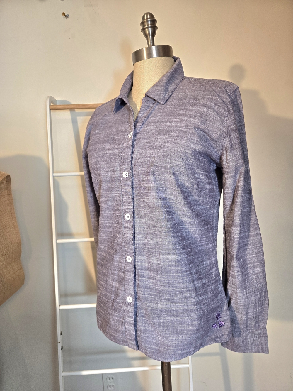 Mountain Khakis Women's Heather Blue Long-Sleeve Button-Down Shirt